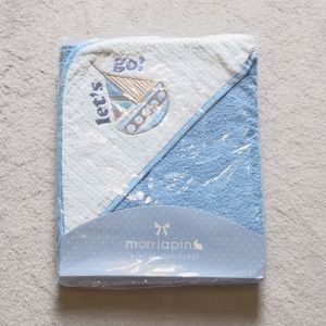 NWT MON LAPIN BABY HOODED TOWEL